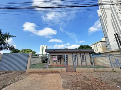 Casa com 3 Quartos para alugar, 130m² no Chácara Paulista, Maringá