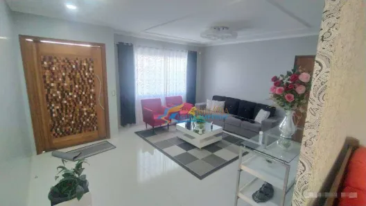 Casa com 4 Quartos à venda, 235m² no Canadá, Cascavel