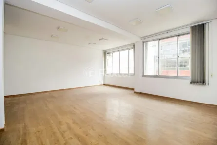 Sala Comercial à venda, 60m² no Centro Histórico, Porto Alegre