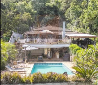 Fazenda/Sítio com 3 Quartos à venda, 400m² no Jardim Estância Brasil, Atibaia
