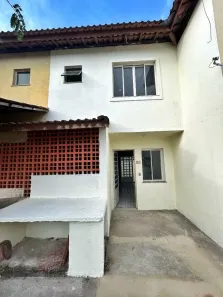 Casa com 2 Quartos à venda, 58m² no Campo Alegre, Nova Iguaçu