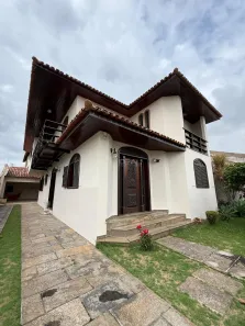 Casa com 5 Quartos à venda, 302m² no Parque Jardim Carioca, Campos dos Goytacazes