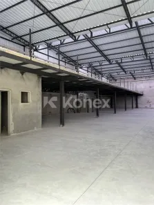 Galpão/Depósito/Armazém à venda, 3300m² no Cambuci, São Paulo