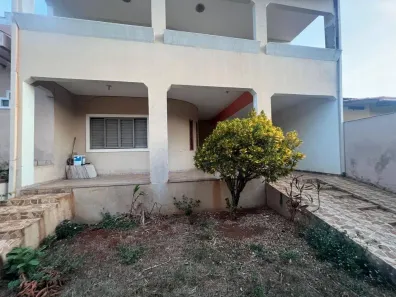 Casa com 3 Quartos à venda, 285m² no Anápolis City, Anápolis