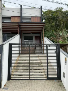 Sobrado com 3 Quartos à venda, 101m² no Bom Retiro, Joinville