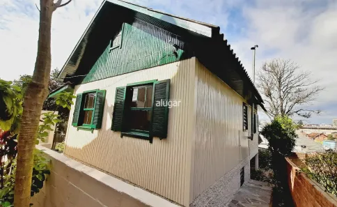 Casa com 2 Quartos para alugar, 75m² no Cristo Redentor, Caxias do Sul