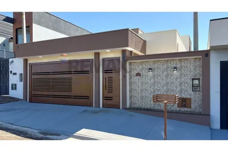 Casa com 3 Quartos à venda, 190m² no Residencial Ouro Verde, Botucatu
