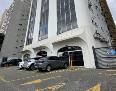 Ponto Comercial para alugar, 90m² no Jardim Europa, São Paulo