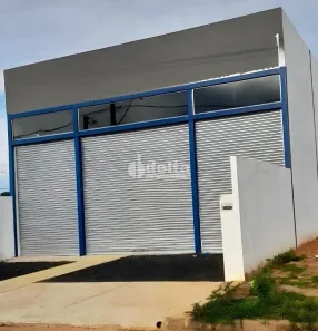 Ponto Comercial para alugar, 200m² no Residencial Lago Azul, Uberlândia