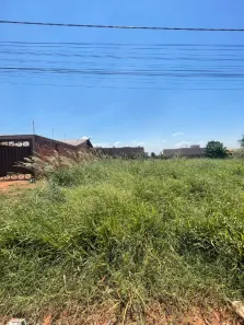 Lote/Terreno à venda, 200m² no Bom Retiro, Campo Grande