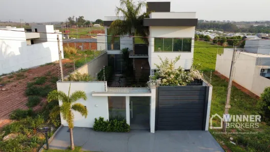 Sobrado com 3 Quartos à venda, 180m² no Jardim Grécia, Porto Rico