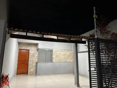 Casa com 2 Quartos à venda, 74m² no Jardim Tropical, Londrina