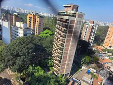 Apartamento com 3 Quartos para alugar, 180m² no Vila Nova Conceição, São Paulo