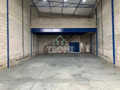 Galpão/Depósito/Armazém para alugar, 365m² no São Gonçalo, Taubaté