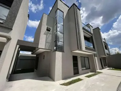 Sobrado com 3 Quartos à venda, 123m² no Capão Raso, Curitiba