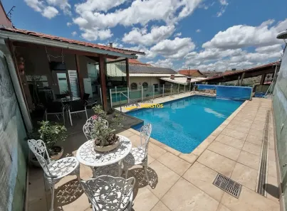 Casa com 4 Quartos à venda, 350m² no São Salvador, Belo Horizonte
