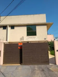 Casa com 3 Quartos para alugar, 10m² no Jardim Santa Alice, Arapongas