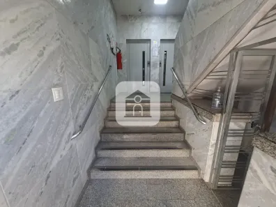 Sala Comercial para alugar, 86m² no Centro, Uberlândia