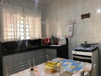 Casa com 2 Quartos à venda, 134m² no Jardim Imperial, Jaguariúna