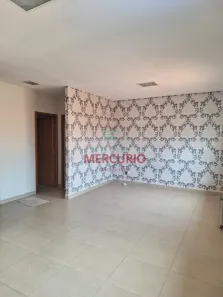 Casa com 5 Quartos à venda, 212m² no Vila Industrial, Bauru