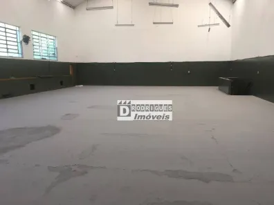 Galpão/Depósito/Armazém para alugar, 900m² no Taboão, São Bernardo do Campo
