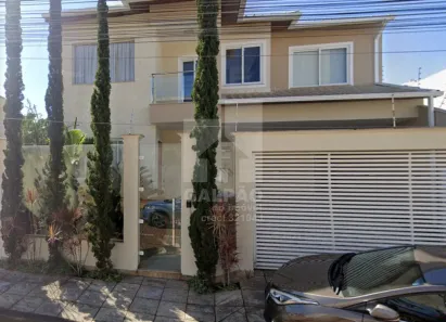 Sobrado com 3 Quartos à venda, 284m² no Jardim Amália, Volta Redonda