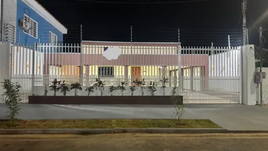 Casa com 3 Quartos à venda, 220m² no Centro-Sul, Várzea Grande