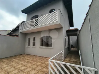 Sobrado com 3 Quartos à venda, 135m² no Jardim D'Abril, Osasco
