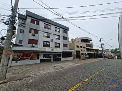 Apartamento com 2 Quartos para alugar, 78m² no Medianeira, Caxias do Sul