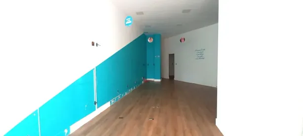 Ponto Comercial para alugar, 128m² no Costa Azul, Salvador