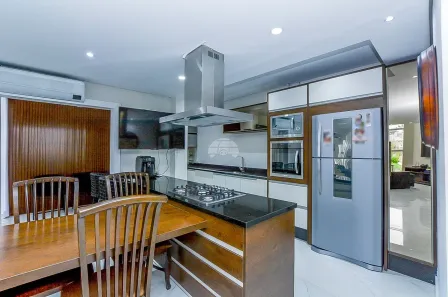 Casa de Condomínio com 3 Quartos à venda, 194m² no Pinheirinho, Curitiba
