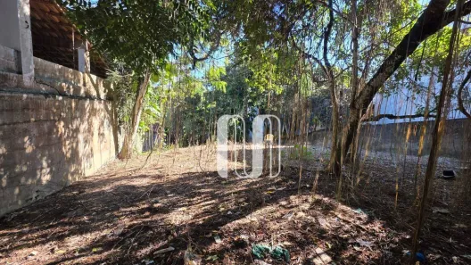 Lote/Terreno à venda, 915m² no Glória, Macaé