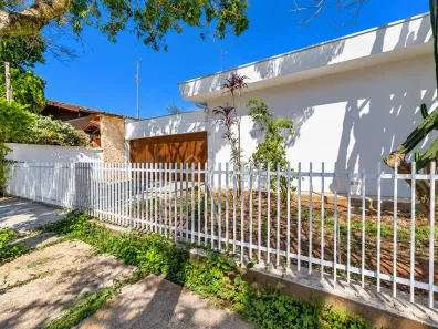 Casa com 4 Quartos para alugar, 253m² no Cidade Universitária, Campinas