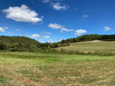 Fazenda/Sítio à venda, 760000m² no , Resende Costa