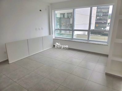 Ponto Comercial à venda, 30m² no Centro, Juiz de Fora