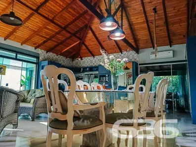 Sobrado com 4 Quartos à venda, 1200m² no Areias Pequenas, Araquari