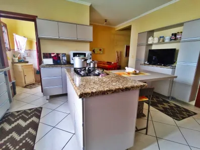 Casa com 4 Quartos à venda, 340m² no Jardim Itu, Porto Alegre