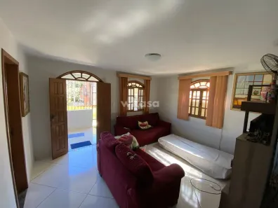 Casa com 3 Quartos à venda, 240m² no São Lourenço, Serra