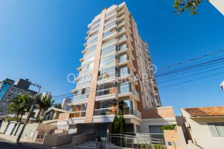 Apartamento com 2 Quartos para alugar, 75m² no Centro, Tubarão