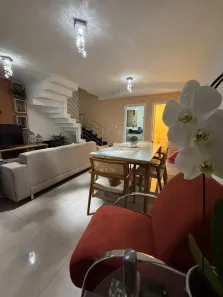 Casa com 3 Quartos à venda, 120m² no Cabral, Contagem