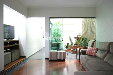 Casa com 3 Quartos à venda, 286m² no Vila Metalúrgica, Santo André