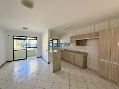 Apartamento com 2 Quartos à venda, 76m² no Campinas, São José