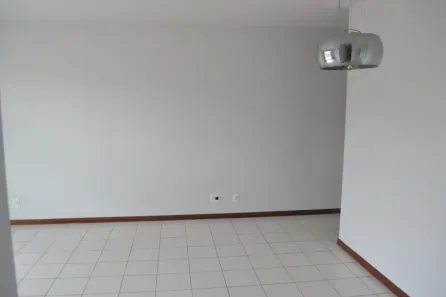 Apartamento com 2 Quartos para alugar, 74m² no Jardim América, Goiânia