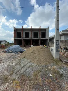 Casa com 2 Quartos à venda, 69m² no Nova Brasília, Joinville