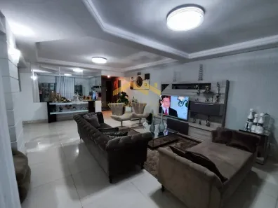 Apartamento com 3 Quartos à venda, 198m² no Treze de Julho, Aracaju