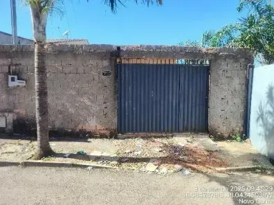 Casa com 2 Quartos à venda, 156m² no Chácaras Minas Gerais B, Novo Gama