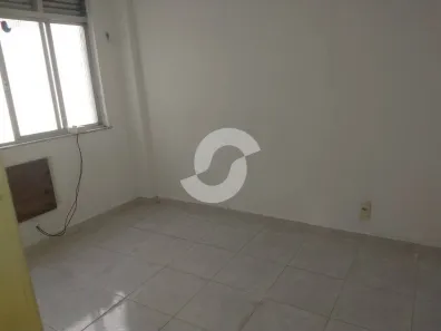 Apartamento com 2 Quartos à venda, 76m² no Centro, Niterói