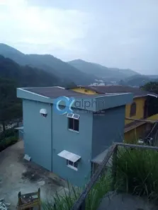 Casa com 2 Quartos à venda, 100m² no Samambaia, Petrópolis