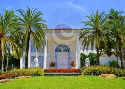 Casa de Condomínio com 8 Quartos à venda, 2012m² no Jardim Acapulco, Guarujá