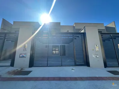 Sobrado com 3 Quartos à venda, 135m² no Anita Garibaldi, Joinville